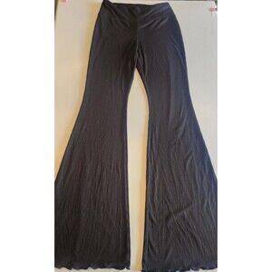 No Boundaries Women's Juniors Ribbed Flare Lettuce Hem Pants Size Small Black